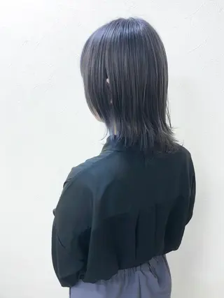 ミディアム Hanna by W_SALONのヘアスタイル