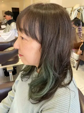 カラー GRANDEUR焼津 村越 捺稀のヘアスタイル