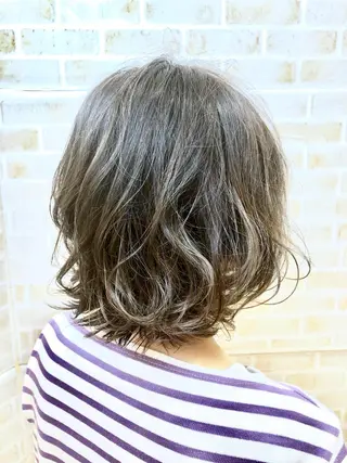 ミディアム カラー 🌈ぷる艶カラー🌈 髪質改善👑柳沼尚貴のヘアスタイル