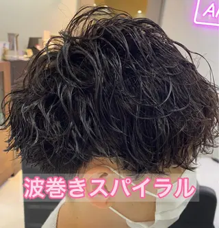 ショート カラー パーマ ヘアアレンジ メンズ 🔥メンズパーマ特 化🔥渡辺一翔🔥のヘアスタイル