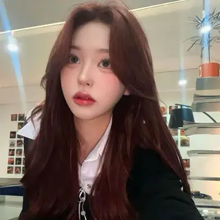 カラー 韓国上品ヘア🤍 ARISA🤍のヘアスタイル