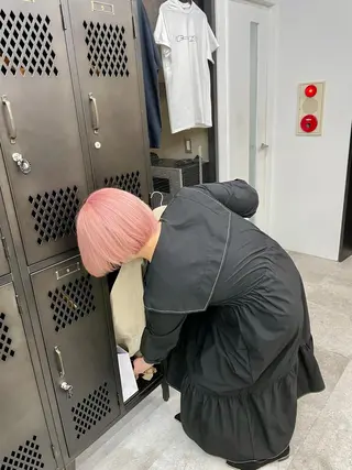 ショート カラー カット・ブリーチ TAIGAのヘアスタイル