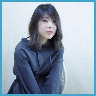 ミディアム カラー 小沢 佑次のヘアスタイル