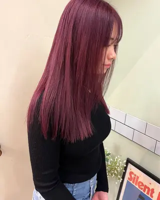 ロング カラー 🫧瑠青/ダメージレ スイルミナカラー🫧のヘアスタイル