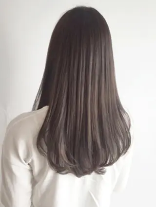 ロング 嶋村 望美のヘアスタイル