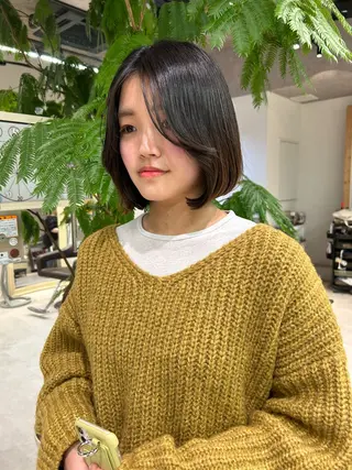 ミディアム カラー THE ESCALA 町田所属・町田縮毛矯正/ 髪質改善/美髪特化のヘアスタイル