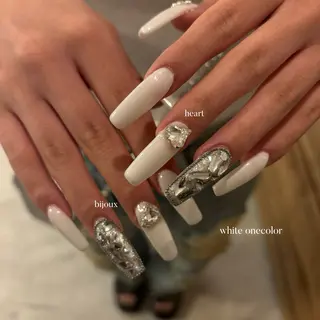 ネイル AYANO / BINELのネイルデザイン