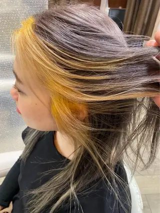 セミロング カラー 市川 博紀 副店長のヘアスタイル