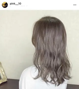 セミロング MILLOR “ミラー”のヘアスタイル