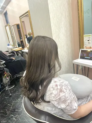 セミロング 亀川蓮 Agu hairのヘアスタイル