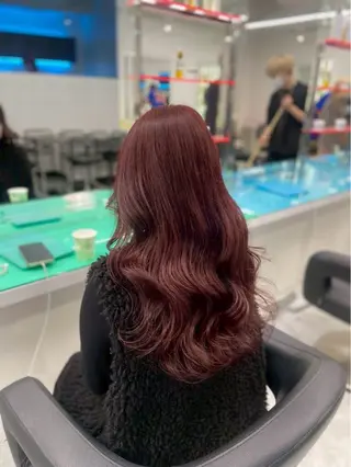 ロング カラー トレンド暖色ヘア🍒 miu🍒のヘアスタイル