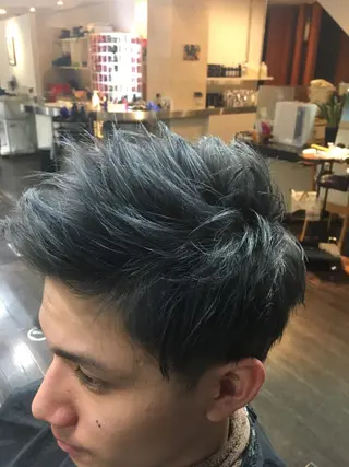 ショート AKALA HAIR 〜kaui〜所属・向井 優汰のヘアスタイル