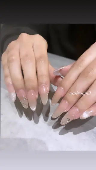 ネイル nail room9 ☺︎のネイルデザイン