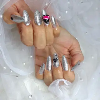 ネイル You&Me Mikotoのネイルデザイン