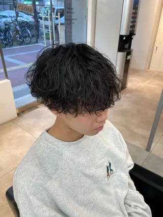 メンズ MENS FEEL 心斎橋店所属・森口 竜匡のヘアスタイル