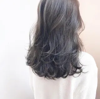 セミロング カラー HATSUMEI ゆうまのヘアスタイル