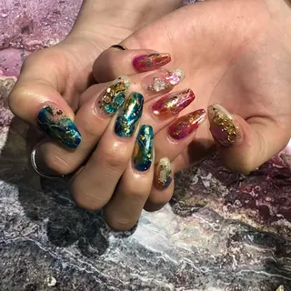 ネイル crestnail所属・小林 束紗のネイルデザイン