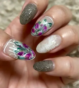 ネイル nailroom HARU.のネイルデザイン