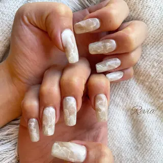 ネイル revia所属・ERI Nailistのネイルデザイン