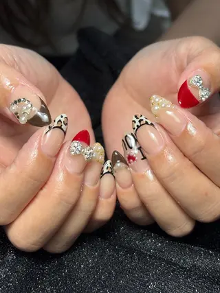 ネイル ✴︎ Delightのネイルデザイン