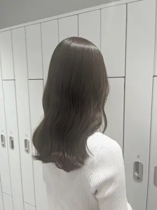 カラー ばんちなつ / ボブ/透明感カラーのヘアスタイル