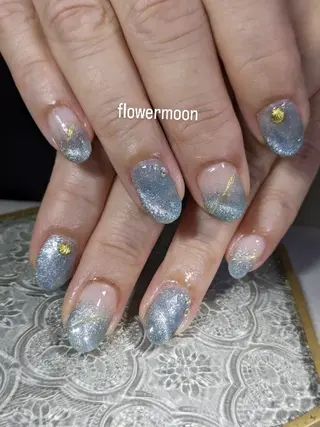 ネイル フラワー ムーンのネイルデザイン