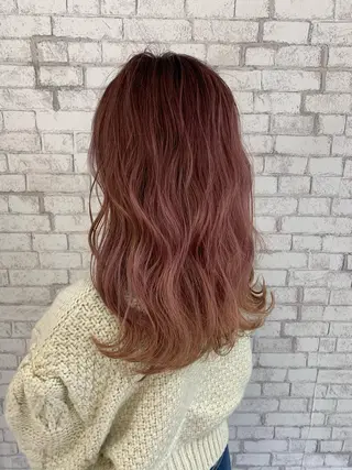 ミディアム カラー 特殊カラー/ブリーチ 道満ゆいなのヘアスタイル