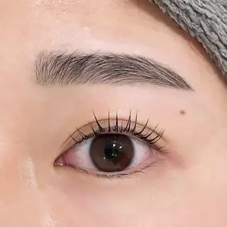 アイブロウ 坂田 りおのマツエク・マツパデザイン