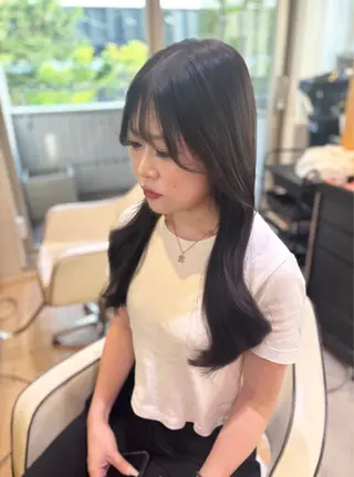 ロング 女性専用サロン iiro所属・hina/透明感🍒 【元町】のヘアスタイル
