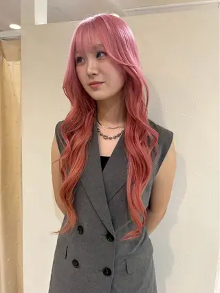 カラー 飯田 朱理のヘアスタイル