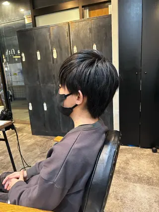メンズ 東 希良里のヘアスタイル