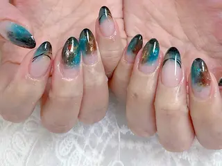 ネイル Demure Momoのネイルデザイン