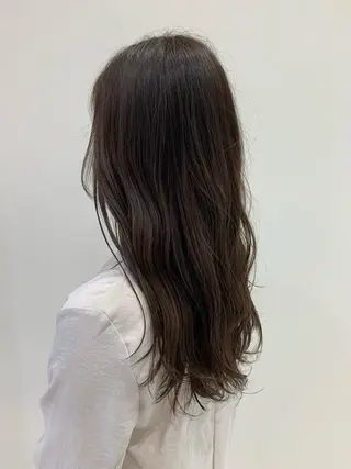 カラー 中村 未夢のヘアスタイル