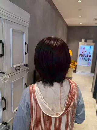 カラー 岩井 佑月のヘアスタイル