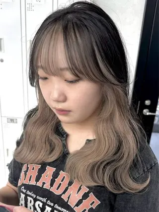 ロング ハイトーンイヤリング カラー清水隆央のヘアスタイル