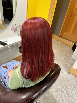 セミロング カラー 🫧艶髪デザイナー 🫧白石航汰のヘアスタイル