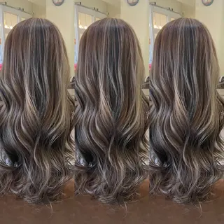 ロング カラー 鶴見 和美のヘアスタイル