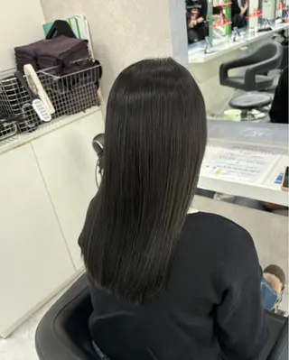 ロング カラー 赤みなし透明感カラー 🩶RION🦋のヘアスタイル