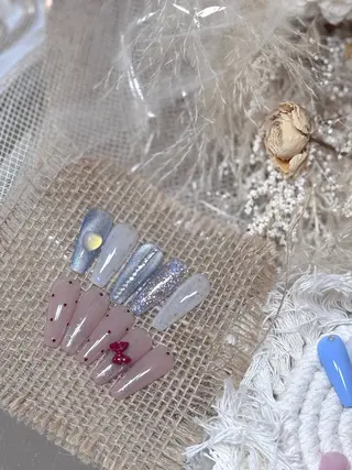 ネイル Maggie nailクロのネイルデザイン
