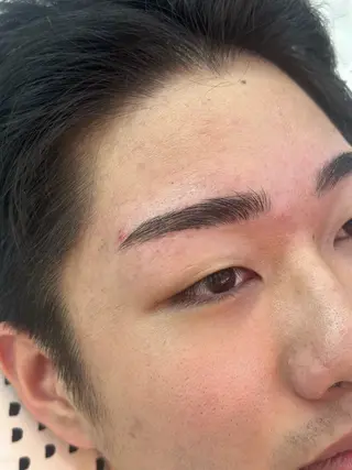 メンズ BROWS/ NAILSの眉毛・アイブロウイメージ