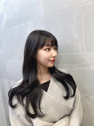 セミロング 福間克徳/顔まわり /レイヤーカットのヘアスタイル