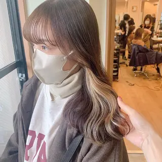 ロング カラー NUMBER_ ユイナのヘアスタイル