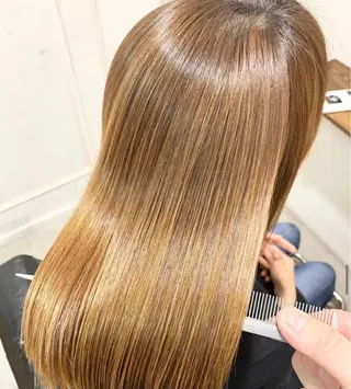 ロング Rubik's 阿倍野店所属・髪質改善 特化サロンのヘアスタイル