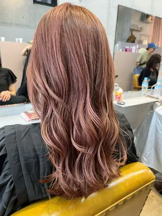 ロング カコ/レイヤーカット ヘアアレンジのヘアスタイル