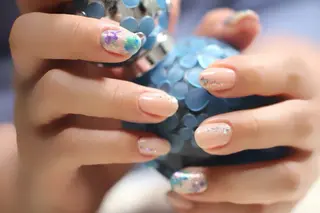 ネイル ママリンド　志村坂上店所属・しみ えんのネイルデザイン