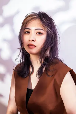 セミロング 金安 かんたのヘアスタイル