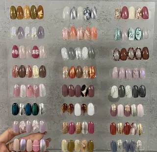 ネイル ROSE・ MARY 鈴木のネイルデザイン