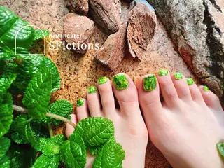 ネイル 北名古屋　ネイル SFictions.のネイルデザイン