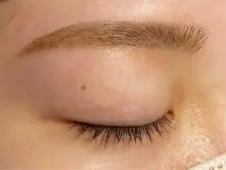 アイブロウ Lily所属・横浜/鶴屋町/美容室 LilyHitomiの眉毛・アイブロウイメージ