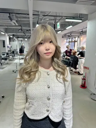 ロング 艶髪カラー/レイヤ ー支持No.1renのヘアスタイル